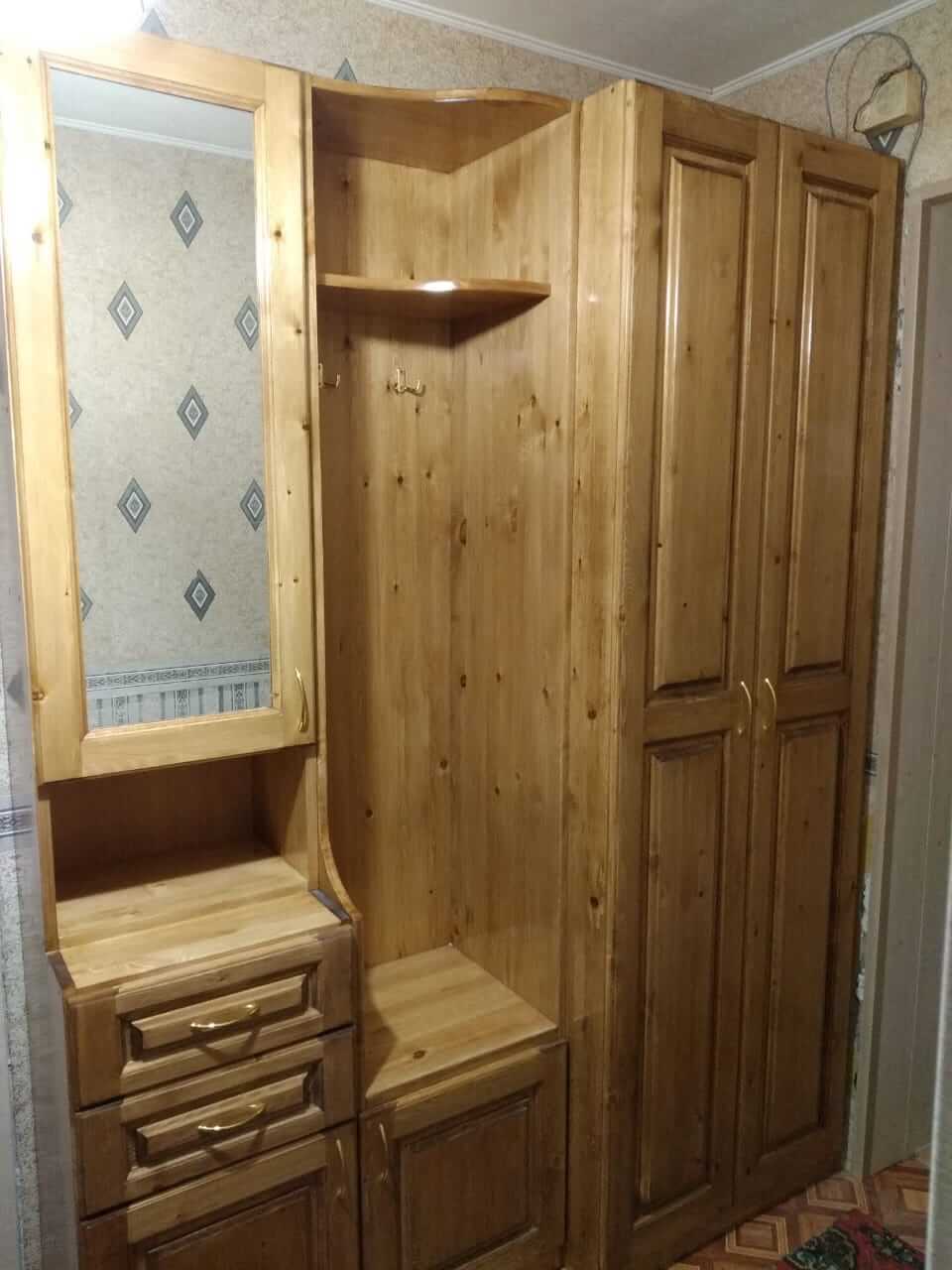 Шкаф из массива сосны с угловой конфигурацией. Изготовление на заказ в Мурманской области — — Мурманская область, Столярка 51